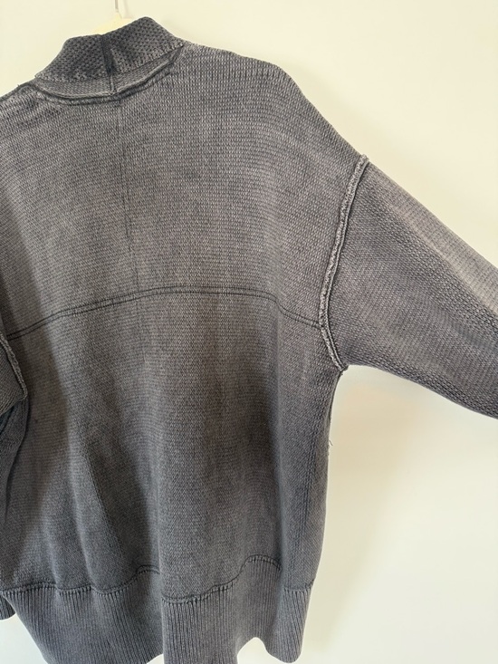 Like New Free People Camomile Oversized Cardigan in Washed Black Size Small - Picture 6 of 12